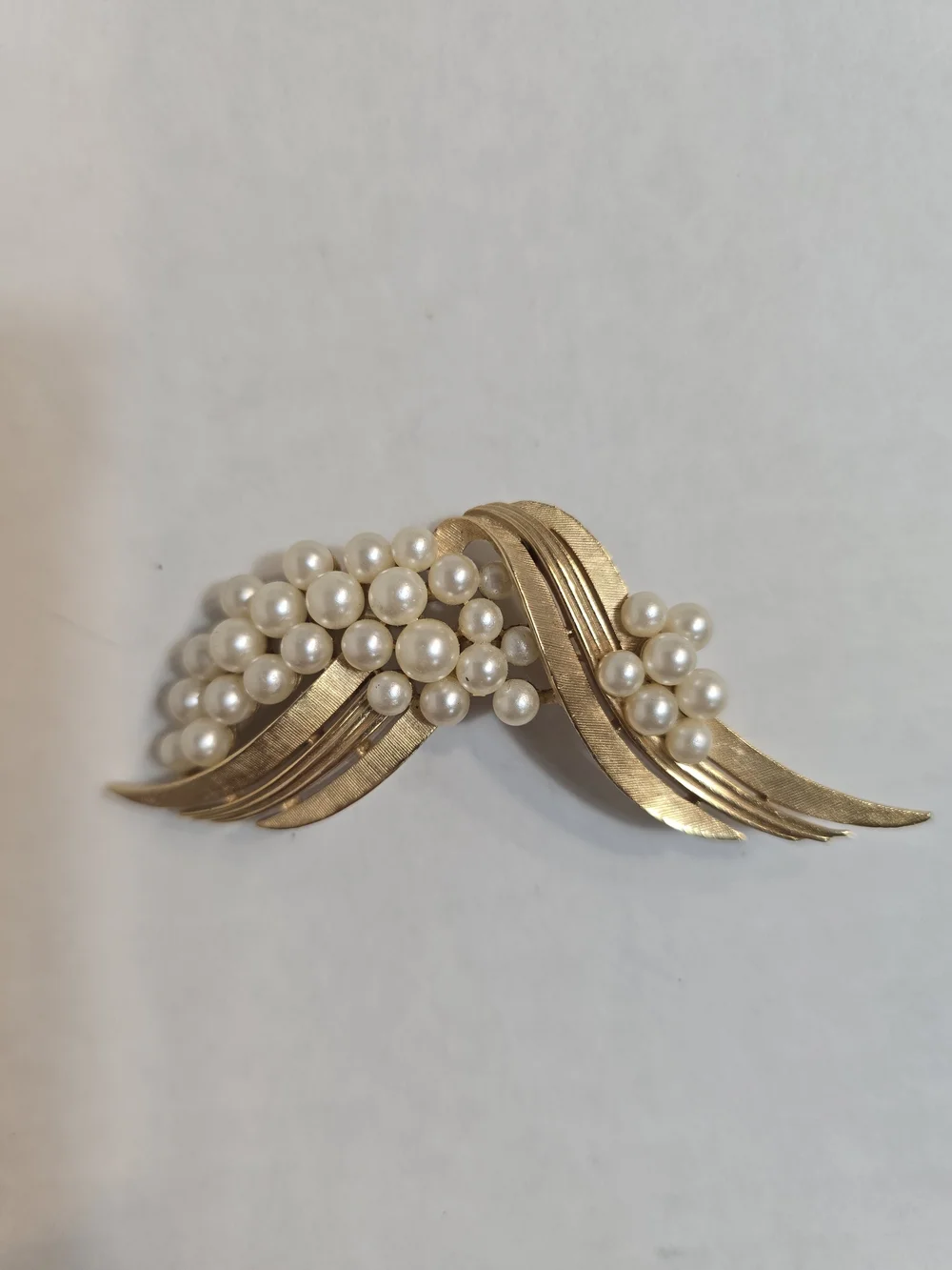 Trifari Gold-Tone Faux Pearl Ribbon Brooch